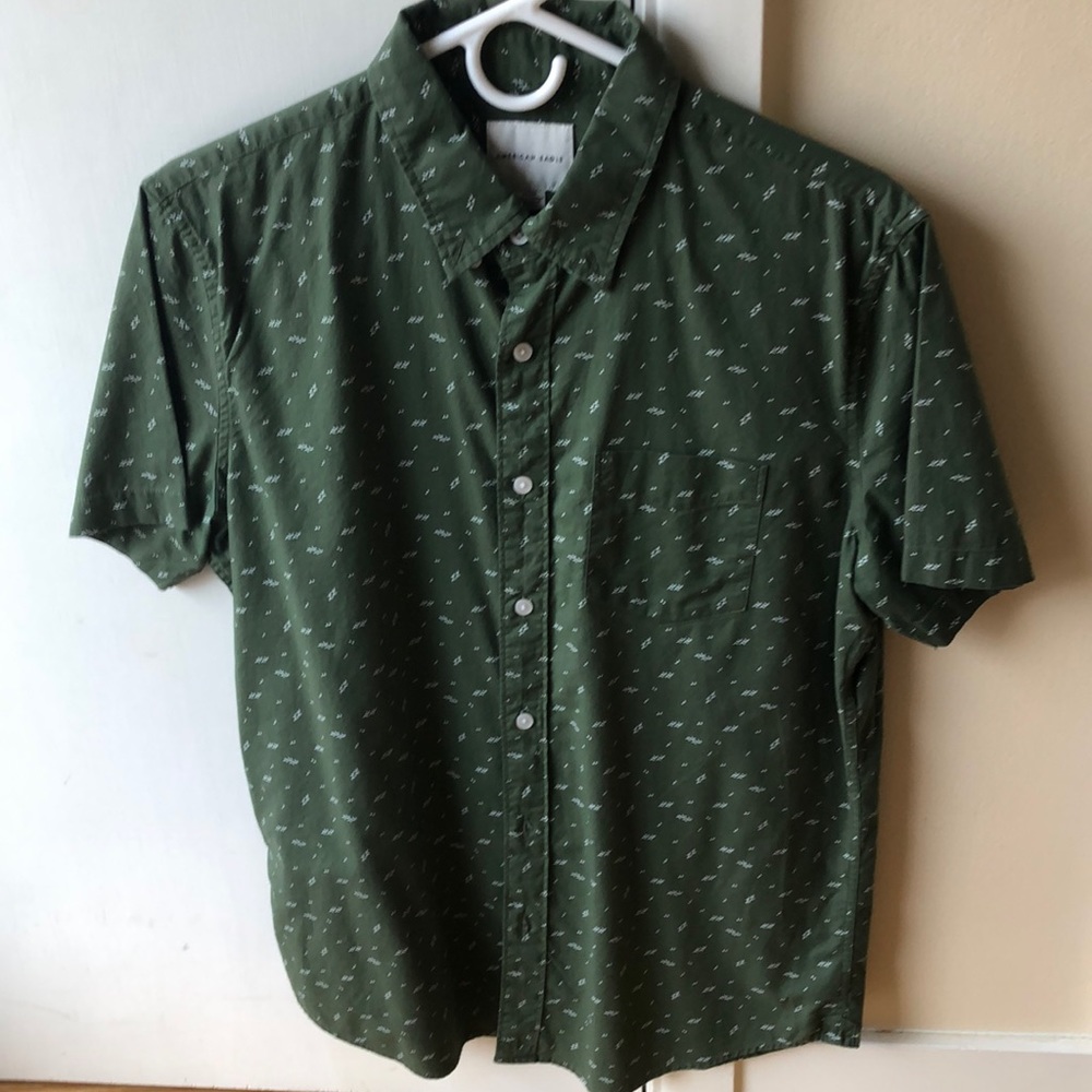 American Eagle Men’s Short Sleeve Button Down